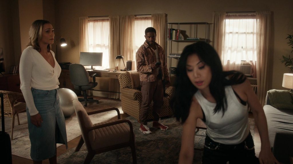 Nike Air Jordan Sneakers in The Equalizer S05E05 “Take My Life…Please!” (2024) (Image 8)