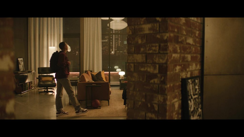 Nike Air Jordan Sneakers in The Madness S01E08 “No More Madness” (2024) (Image 2)