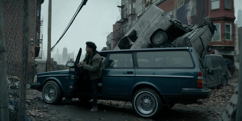 Nike Air Jordan Sneakers in The Penguin S01E05 “Homecoming” (2024) (Image 1)