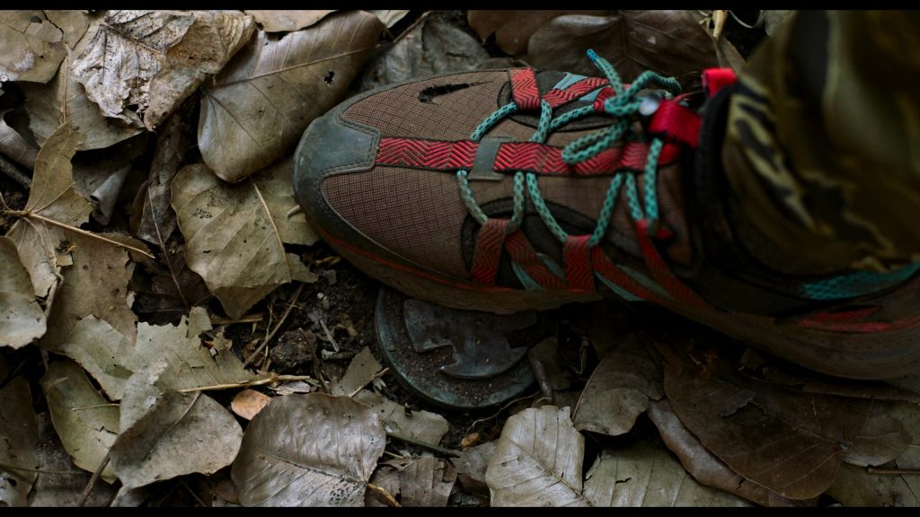 Nike Air Max 270 Sneakers of Jonathan Majors as David in Da 5 Bloods (2020) (Image 1)