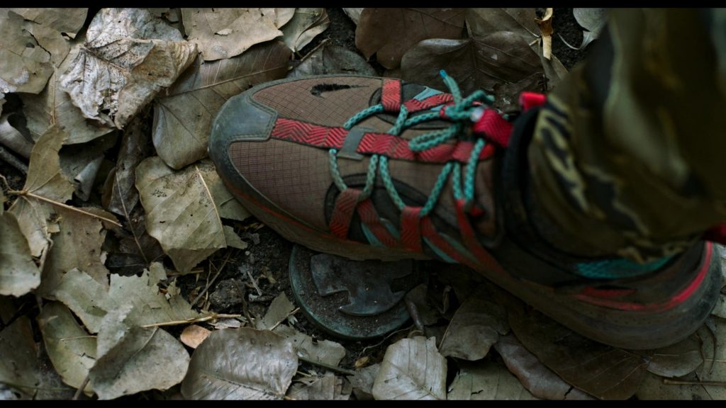 Nike Air Max 270 Sneakers of Jonathan Majors as David in Da 5 Bloods (2020) (Image 3)