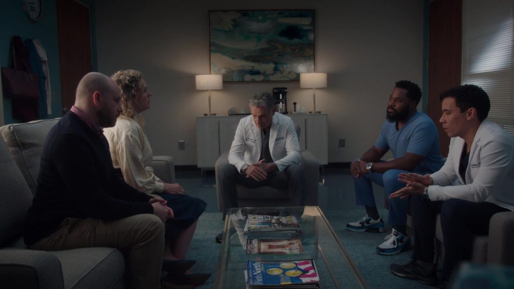 Nike Air Max 90 Blue & White Sneakers of Malcolm-Jamal Warner as Andre Jeremiah in The Resident S04E11 “After the Storm” (2021) (Image 1)