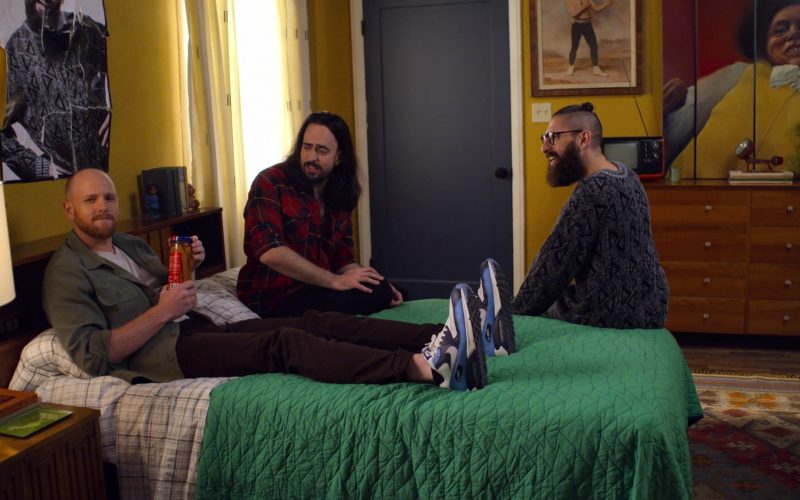 Nike Air Max 90 Essential Running Sneakers of Actor Broden Kelly in Aunty Donna's Big Ol' House of Fun S01E03 “Training for the 2000 Sydney ‘lympic games” (2020) (Image 1)