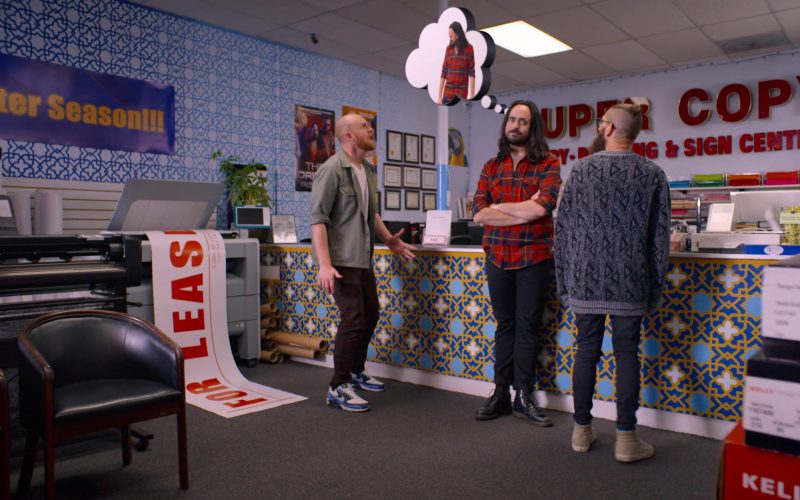 Nike Air Max 90 Sneakers of Broden Kelly in Aunty Donna's Big Ol' House of Fun S01E01 “Housemates” (2020) (Image 1)
