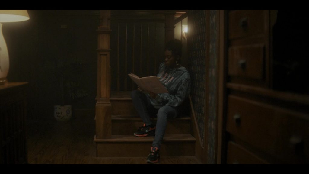 Nike Air Max 90 Women's Sneakers in The Chi S04E05 “The Spook Who Sat by the Door” (2021) (Image 1)