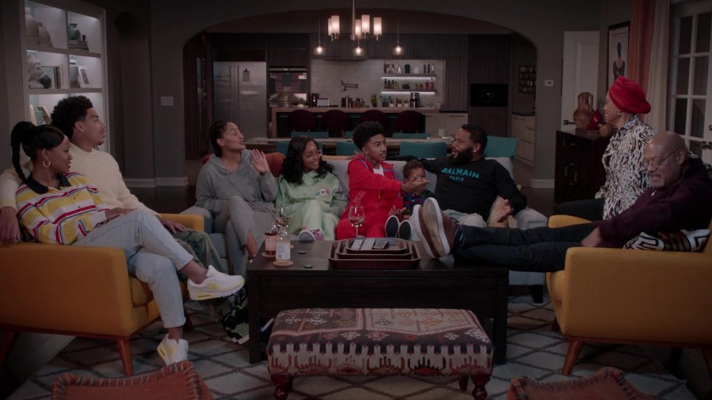 Nike Air Max 90 Women's White-Yellow Sneakers in Black-ish S08E01 “That's What Friends Are For” (2022) (Image 1)