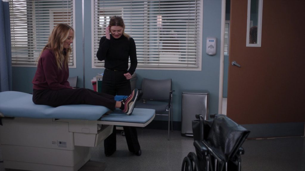 Nike Air Max 97 Shoes in Grey's Anatomy S20E03 “Walk on the Ocean” (2024) (Image 1)