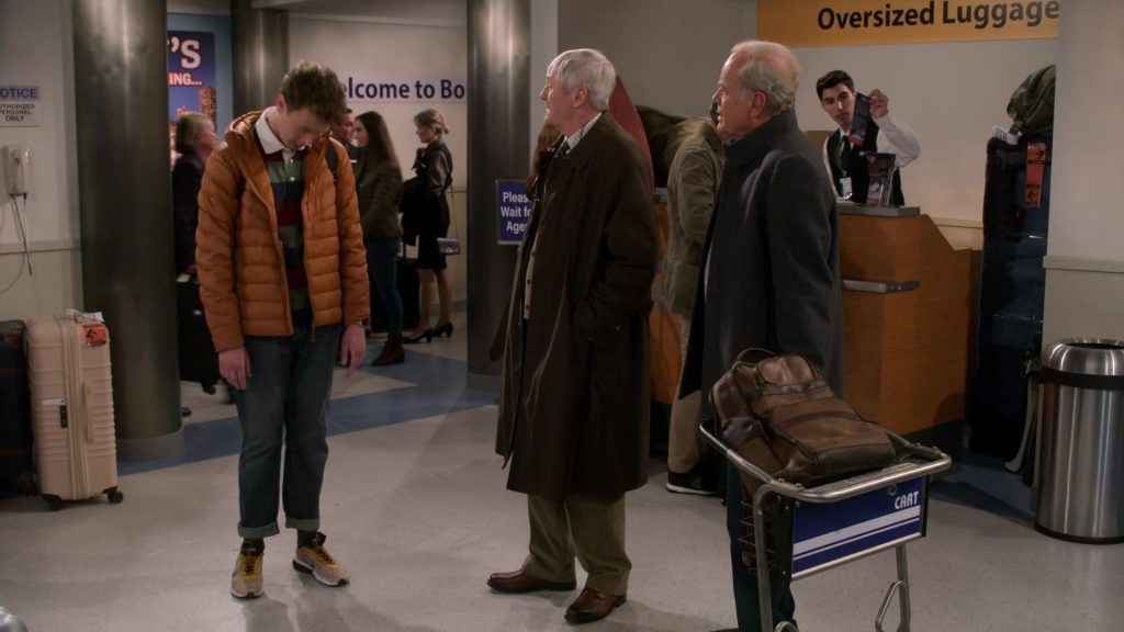 Nike Air Max Flyknit Racer “Next Nature” sneakers Wron by Anders Keith as David Crane in Frasier S01E01 “The Good Father” (2023) (Image 10)