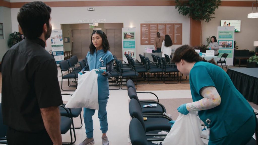 Nike Air Max SC sneakers in St. Denis Medical S02E11 “This Isn't Bingo” (2026) (Image 2)