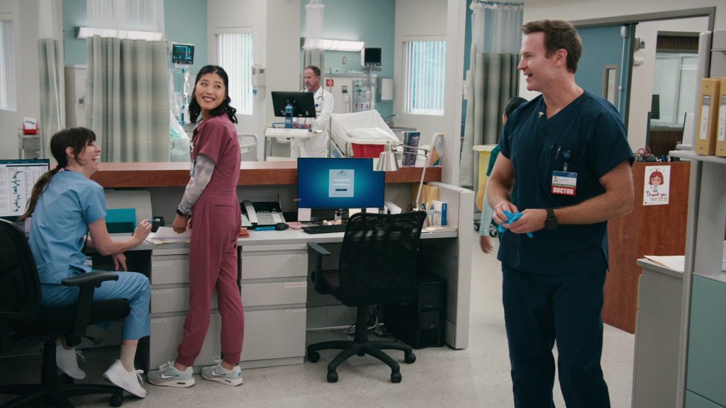 Nike Air Max Solo Women's shoes in St. Denis Medical S02E05 “A Strong Cup of Coffee” (2025) (Image 1)