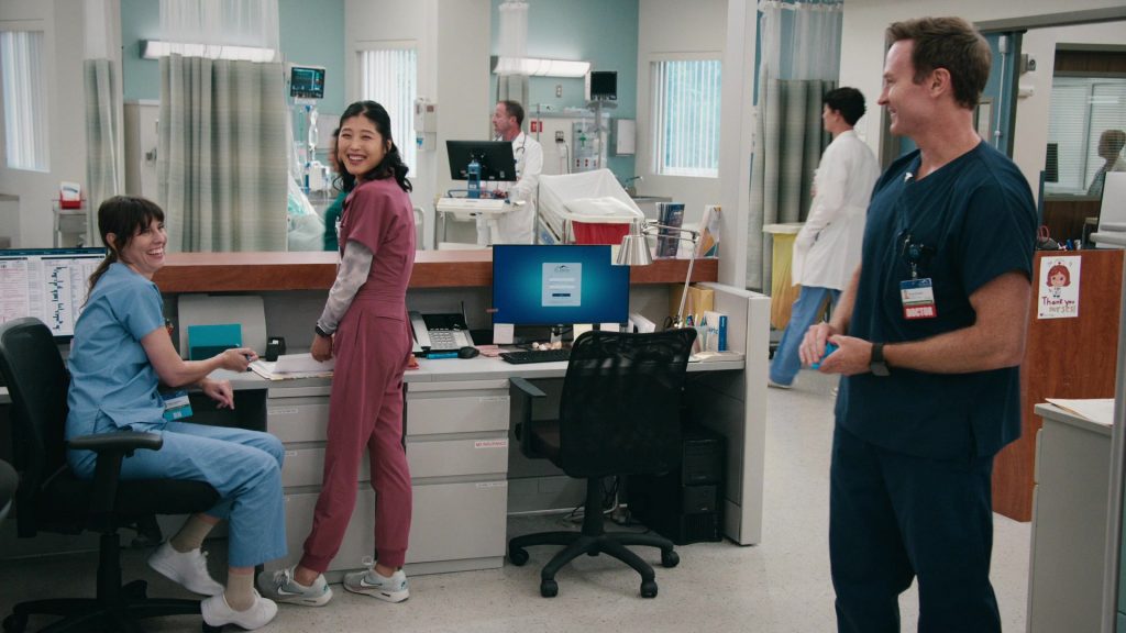 Nike Air Max Solo Women's shoes in St. Denis Medical S02E05 “A Strong Cup of Coffee” (2025) (Image 3)