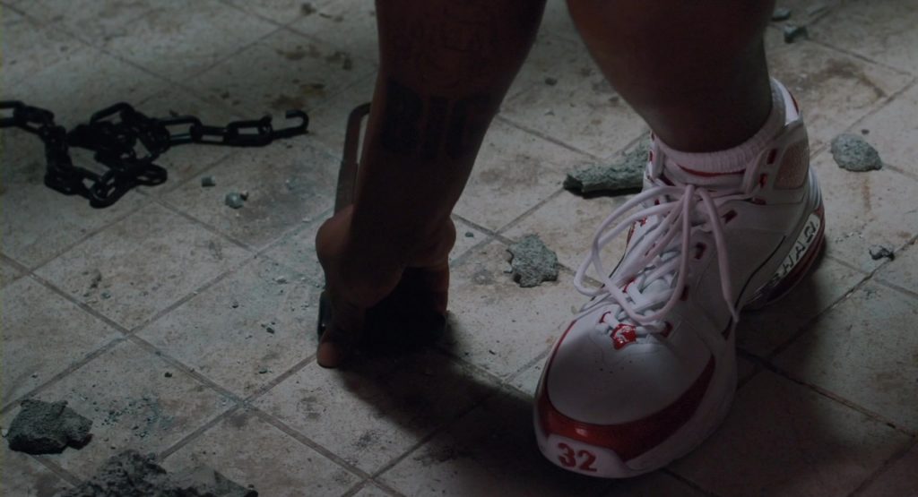 Nike Air Shaq 32 Sneakers of Shaquille O'Neal in Scary Movie 4 (2006) (Image 2)