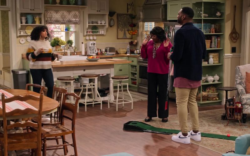 Nike Air White Sneakers Worn by Anthony Alabi as Moz McKellan in Family Reunion Season 1 Episode 12 “Remember the Dance Battle” (2020) (Image 1)