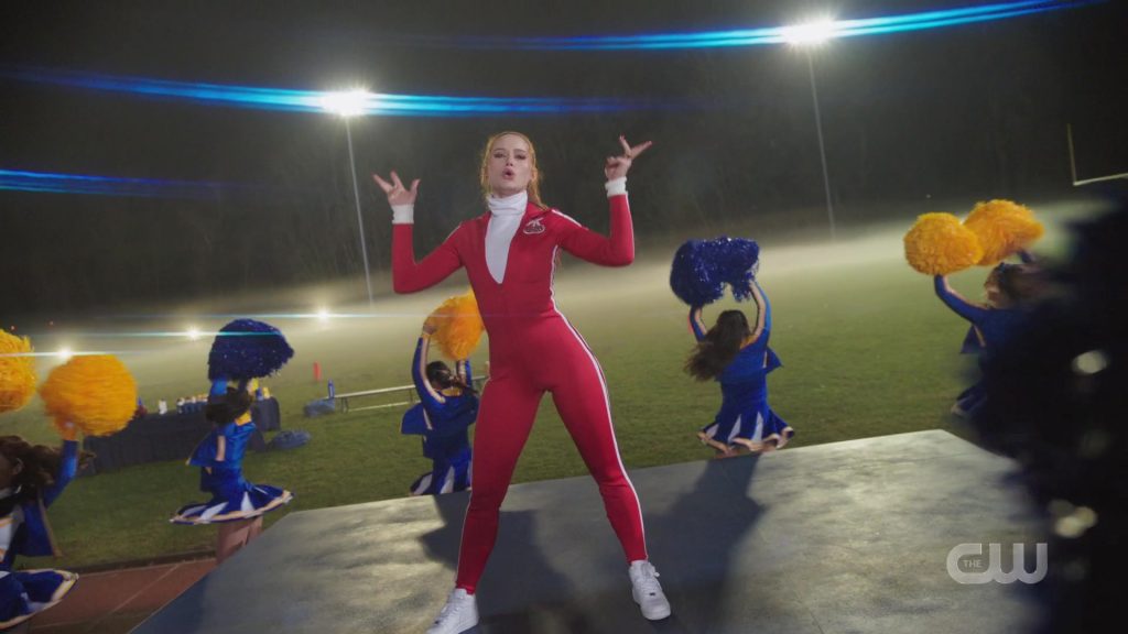 Nike Air Women's Sneakers of Madelaine Petsch as Cheryl Blossom in Riverdale S05E09 “Chapter Eighty-Five - Destroyer” (2021) (Image 2)