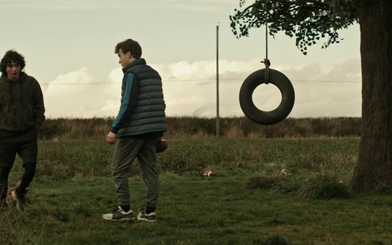 Nike Air Zoom Vomero 16 Men's Road Running Shoes Worn by Jordan Elsass as Jonathan Kent in Superman & Lois S02E05 “Girl… You'll Be a Woman, Soon” (2022) (Image 1)