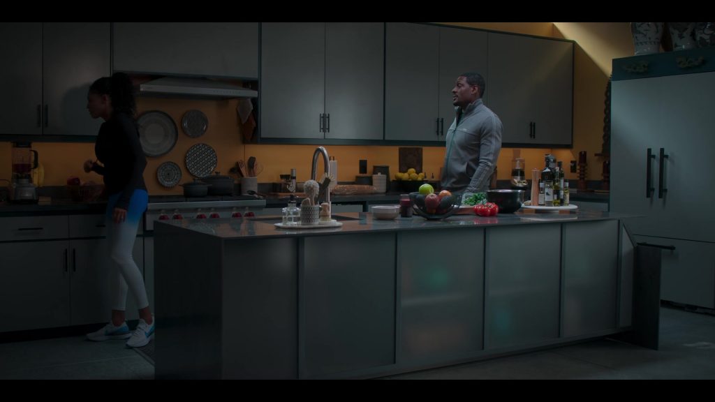 Nike Air Zoom Vomero Sneakers of Aubin Wise as Talia in First Kill S01E03 “First Fight” (2022) (Image 1)