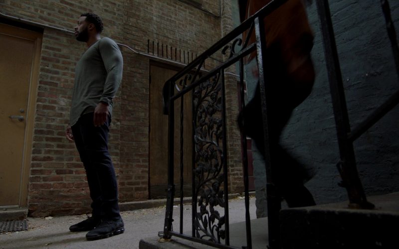 Nike All-Black Sneakers Worn by LaRoyce Hawkins as Officer Kevin Atwater in Chicago P.D. Season 7 Episode 10 “Mercy” (2020) (Image 1)