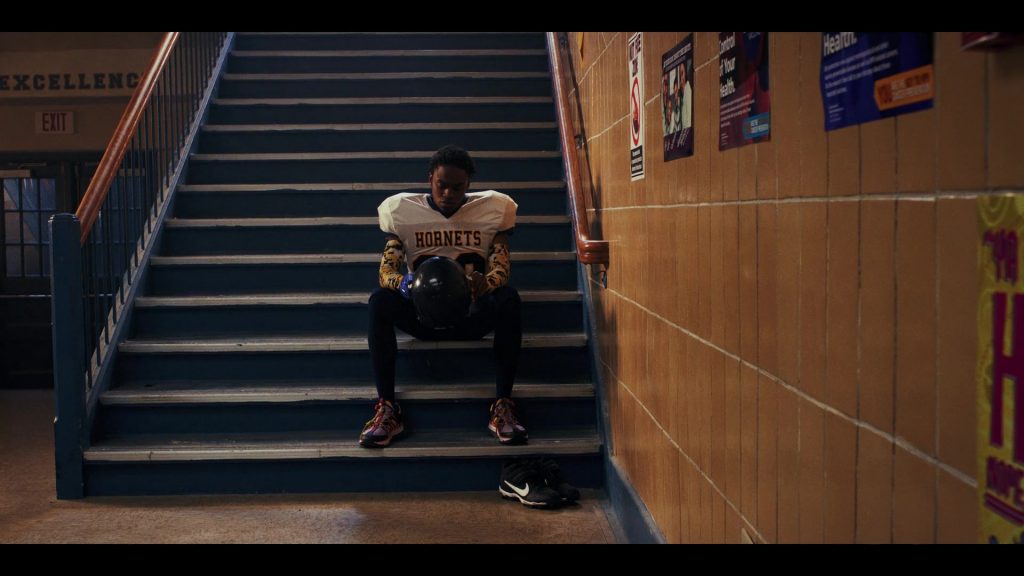 Nike Black Shoe in Daybreak Season 1 Episode 5 “Homecoming Redux or My So Called Stunt Double Life” (2019) (Image 1)