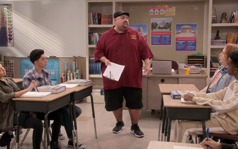 Nike Black Shoes Worn by Gabriel Iglesias in Mr. Iglesias S02E02 “Taming the Carlos” (2020) (Image 1)