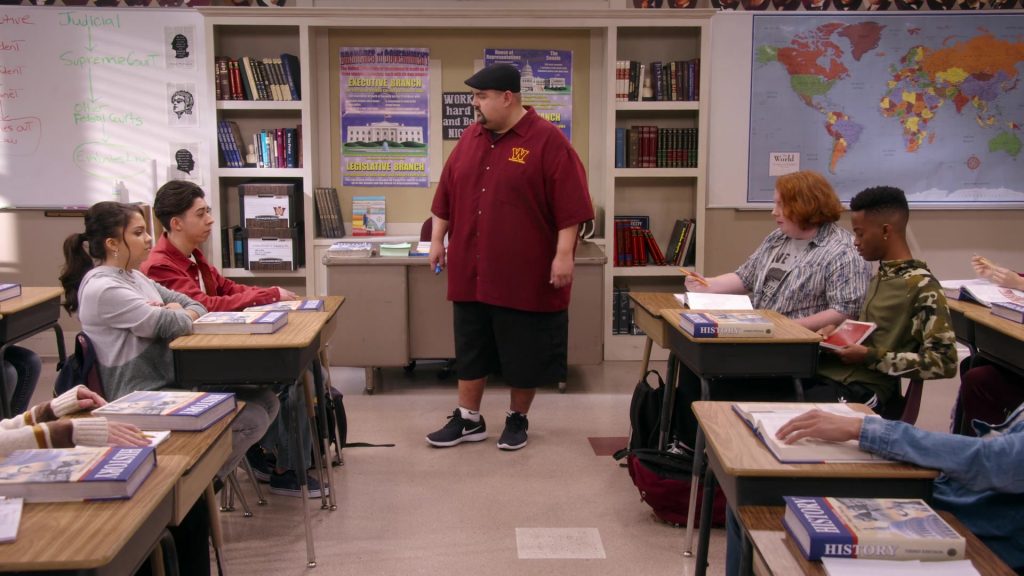 Nike Black Sneakers Worn by Gabriel Iglesias in Mr. Iglesias – Season 1, Episode 8, “Teachers' Strike” (2019) (Image 2)