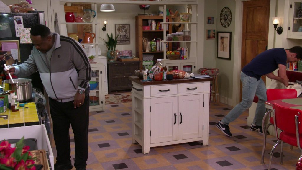 Nike Black Sneakers Worn by Max Greenfield as Dave Johnson in The Neighborhood – Season 2 Episode 1 “Welcome to the Re-Rack” (2019) (Image 1)