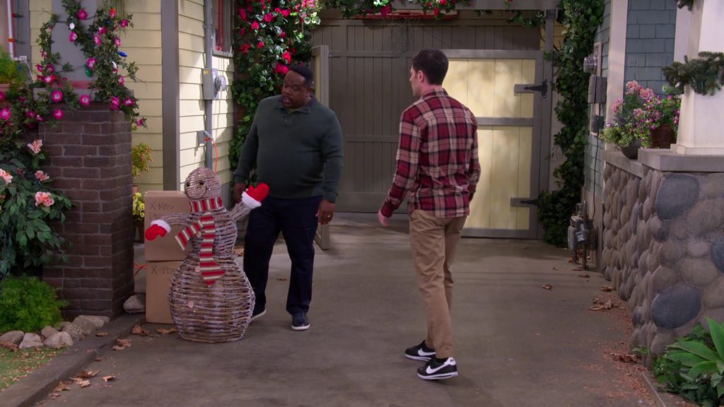 Nike Black Sneakers Worn by Max Greenfield as Dave in The Neighborhood Season 2 Episode 11 “Welcome to the Scooter” (2019) (Image 1)
