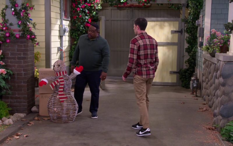 Nike Black Sneakers Worn by Max Greenfield as Dave in The Neighborhood Season 2 Episode 11 “Welcome to the Scooter” (2019) (Image 1)