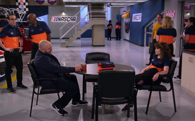Nike Black Sneakers of Actor Kevin James as Kevin Gibson in The Crew S01E04 “You Seem Like A Perfectly Serviceable Woman” (2021) (Image 1)