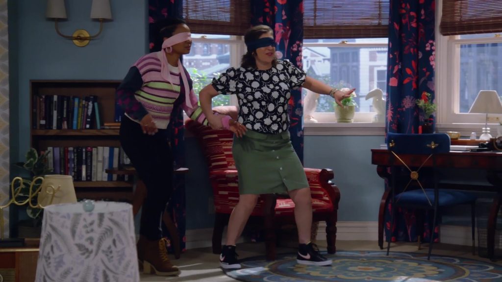 Nike Blazer Mid '77 HiTop Black Sneakers Worn by Mayim Bialik in Call Me Kat S02E03 “Call Me A Sporty Giant” (2022) (Image 1)