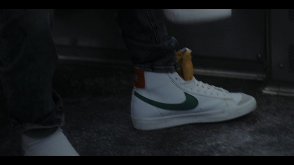 Nike Blazer Mid '77 Shoes in The Chi S04E01 “Soul Food” (2021) (Image 1)