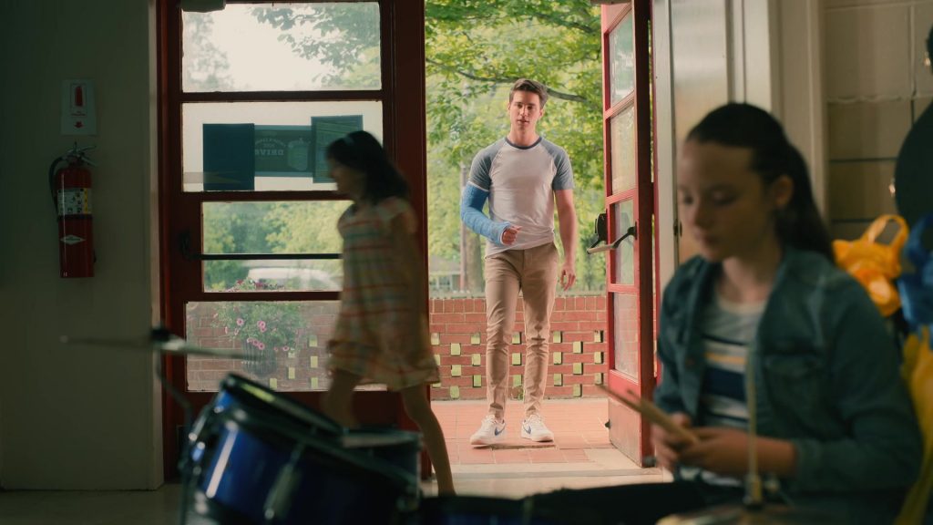 Nike Blazer Shoes of Carson Rowland as Tyler ‘Ty' Townsend in Sweet Magnolias S02E04 “Walk of Faith” (2022) (Image 1)