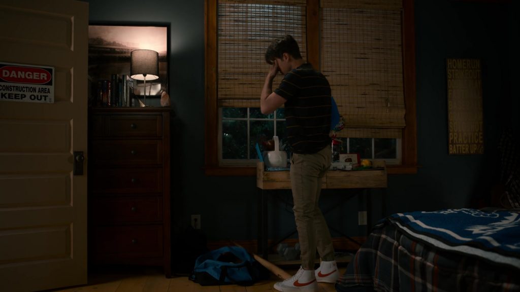 Nike Blazer White Sneakers in Sweet Magnolias S02E01 “Casseroles and Casualties” (2022) (Image 2)