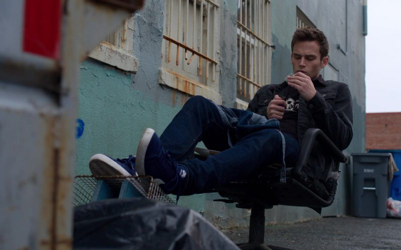Nike Blue Shoes in 13 Reasons Why – Season 3, Episode 9, “Always Waiting for the Next Bad News” (2019) (Image 1)