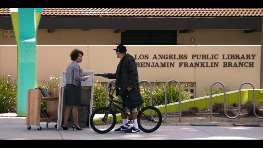 Nike Blue Sneakers Worn by Joseph Julian Soria as Erik in Gentefied S01E01 “Casimiro” (2020) (Image 4)