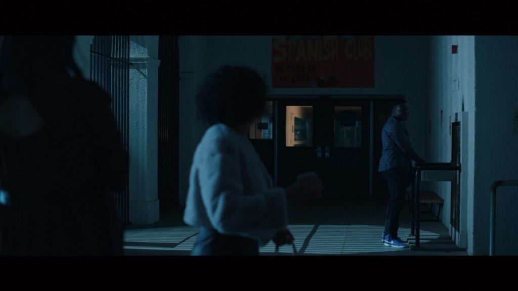 Nike Blue Sneakers Worn by Sam Richardson as Aniq in The Afterparty S01E04 “Chelsea” (2022) (Image 1)