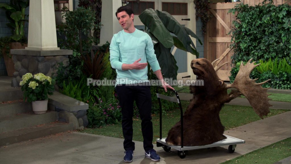 Nike Blue Sneakers of Max Greenfield as Dave Johnson in The Neighborhood S02E20 “Welcome to the Standoff” (2020) (Image 3)
