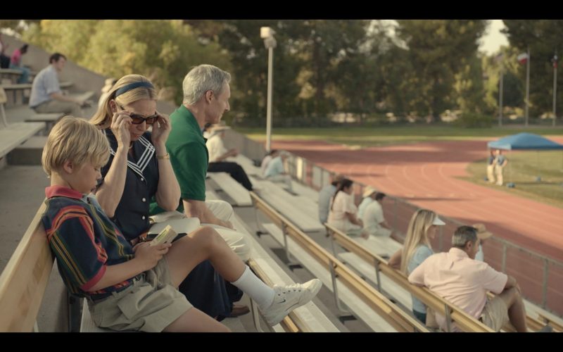 Nike Boys' Sneakers in The Dropout S01E01 “I'm in a Hurry” (2022) (Image 1)