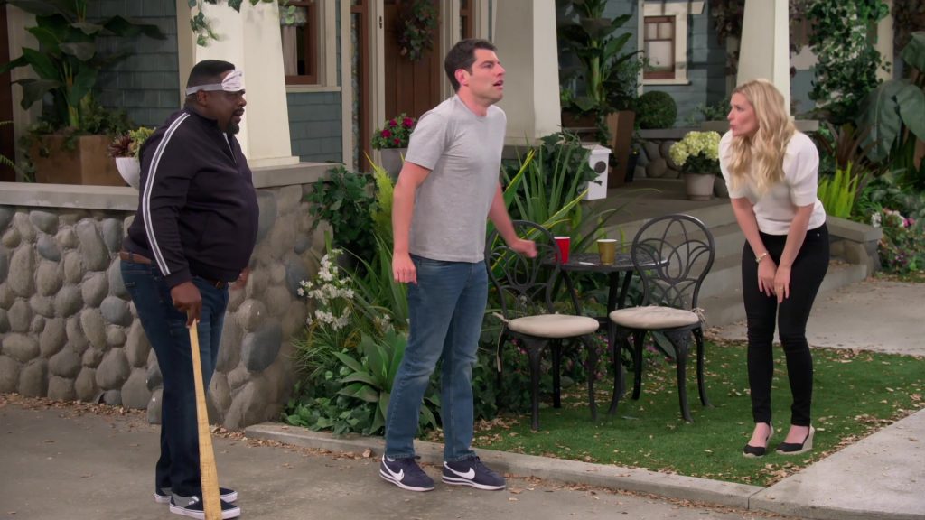 Nike Classic Cortez Blue Sneakers of Max Greenfield as Dave Johnson in The Neighborhood S03E18 “Welcome to the Surprise” (2021) (Image 4)