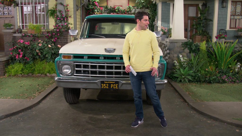 Nike Cortez Men's Sneakers Worn by Actor Max Greenfield as Dave in The Neighborhood S03E06 “Welcome to the Turnaround” (2021) (Image 2)