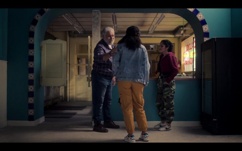 Nike Cortez Shoes of Karrie Martin as Ana Morales in Gentefied S02E04 “Send Me A Sign” (2021) (Image 1)