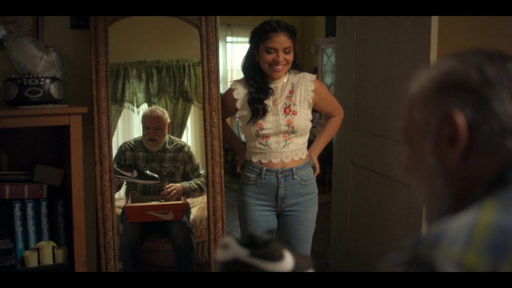 Nike Cortez Sneakers of Joaquín Cosio as Casimiro ‘Pop' Morales in Gentefied S02E06 “Sangiving” (2021) (Image 1)