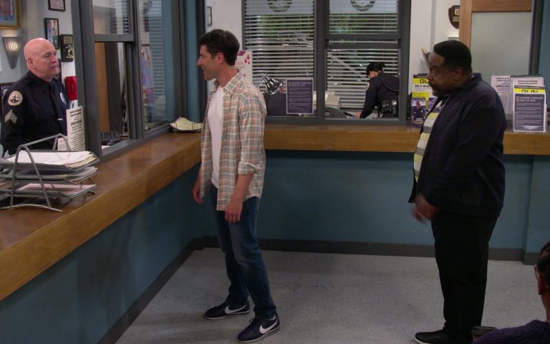 Nike Cortez Sneakers of Max Greenfield as Dave in The Neighborhood S03E01 “Welcome to the Movement” (2020) (Image 1)