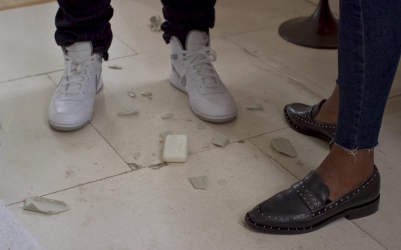 Nike Court Sneakers of Deon Cole as Dan in Friendsgiving (2020) (Image 1)