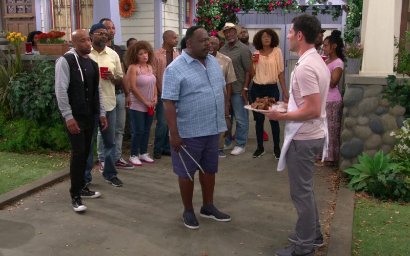 Nike Grey Sneakers Worn by Max Greenfield as Dave Johnson in The Neighborhood – Season 2 Episode 1 “Welcome to the Re-Rack” (2019) (Image 1)