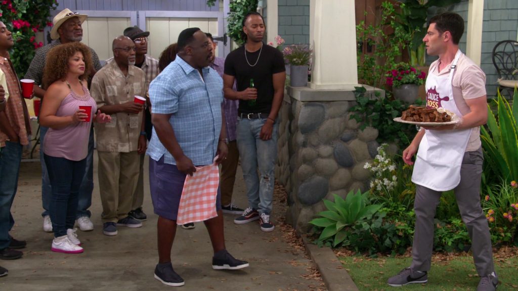 Nike Grey Sneakers Worn by Max Greenfield as Dave Johnson in The Neighborhood – Season 2 Episode 1 “Welcome to the Re-Rack” (2019) (Image 2)