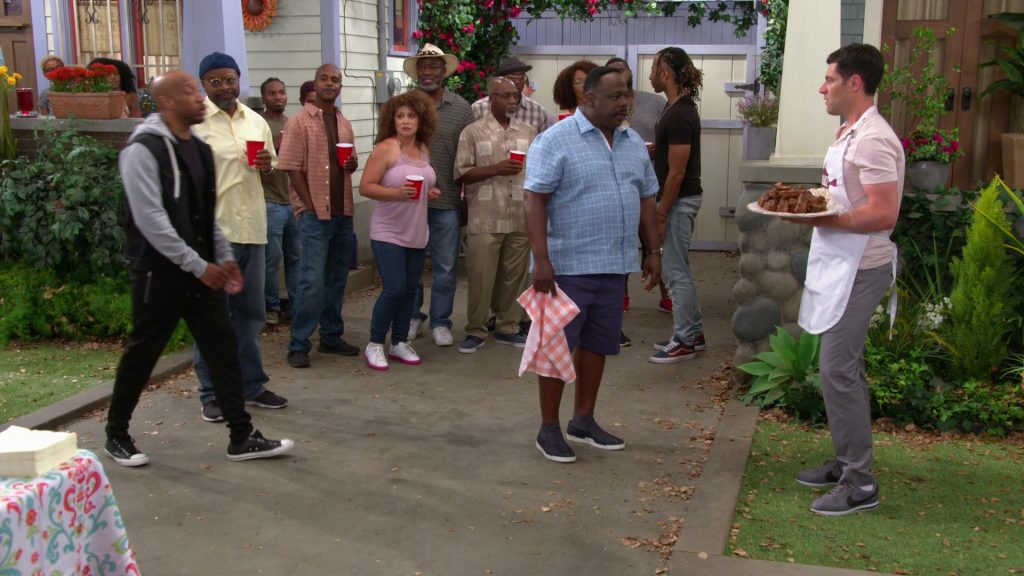 Nike Grey Sneakers Worn by Max Greenfield as Dave Johnson in The Neighborhood – Season 2 Episode 1 “Welcome to the Re-Rack” (2019) (Image 5)