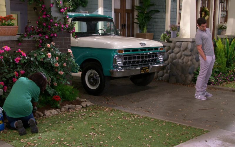 Nike Grey Sneakers Worn by Max Greenfield as Dave Johnson in The Neighborhood – Season 2, Episode 2, Welcome to the Bully (2019) (Image 1)