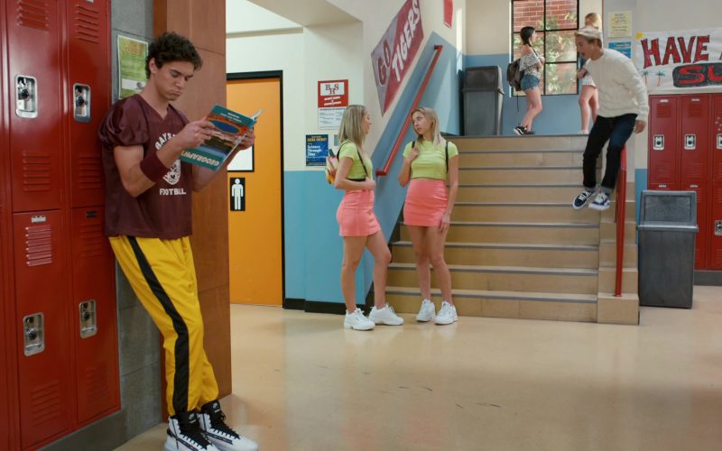 Nike High Top Sneakers of Belmont Cameli as Jamie Spano in Saved by the Bell S01E01 “Pilot” (2020) (Image 1)