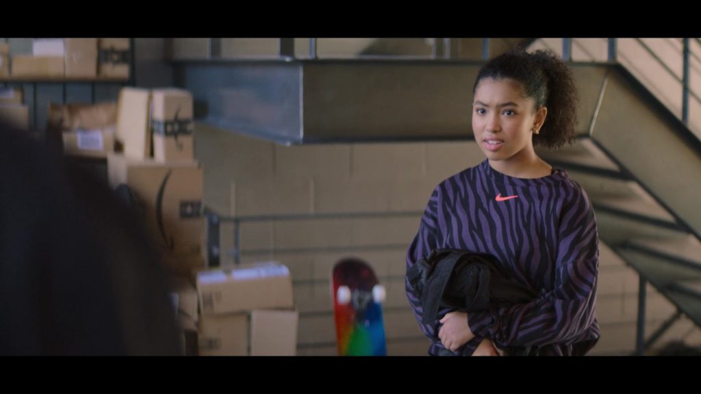 Nike Icon Clash Women's Crew Neck Sweatshirt of Anais Lee as Jessi Ramsey in The Baby-Sitters Club S02E04 “Jessi and the Superbrat” (2021) (Image 1)