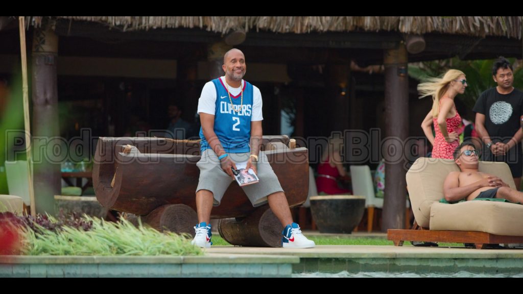 Nike Jersey and Sneakers of Kenya Barris in #blackAF S01E08 (2020) (Image 1)